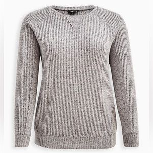 TORRID BRUSHED WAFFLE CREW NECK RAGLAN SWEATSHIRT HEATHER GREY SIZE 2